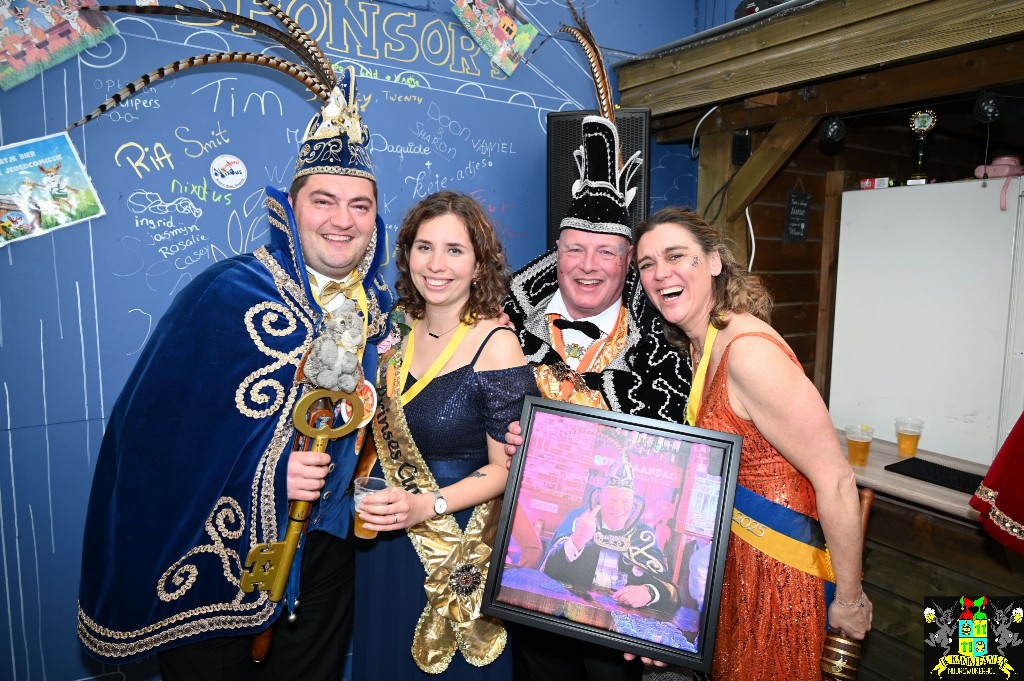 ../Images/Kroegentocht 2025 097.jpg